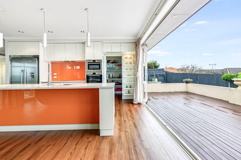 Photo of property in 10 Sinead Court, Grandview Heights, Hamilton, 3200