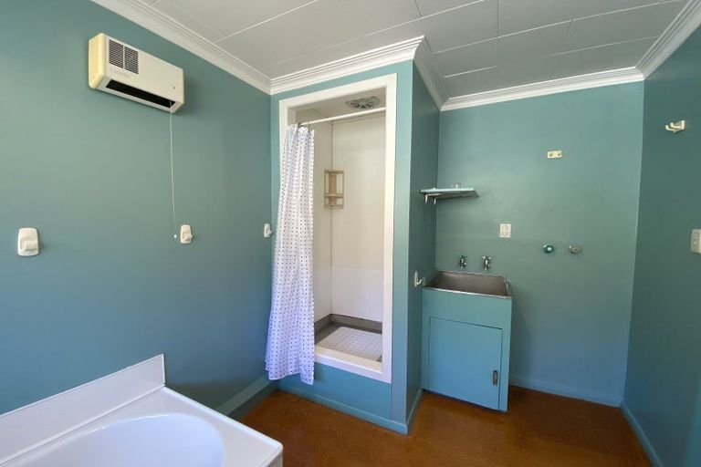 Photo of property in 91 Waikawa Road, Picton, 7220