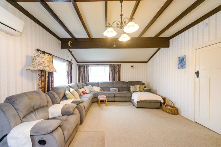 Photo of property in 44 Matipo Street, Takaro, Palmerston North, 4410