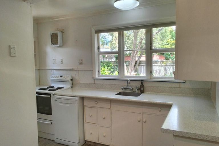 Photo of property in 3 Golf Road, Heretaunga, Upper Hutt, 5018