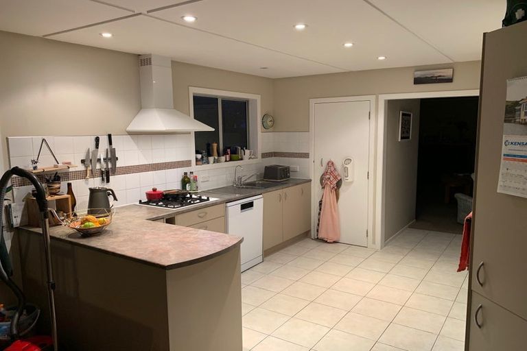 Photo of property in 28 Newton Street, Fitzroy, New Plymouth, 4312