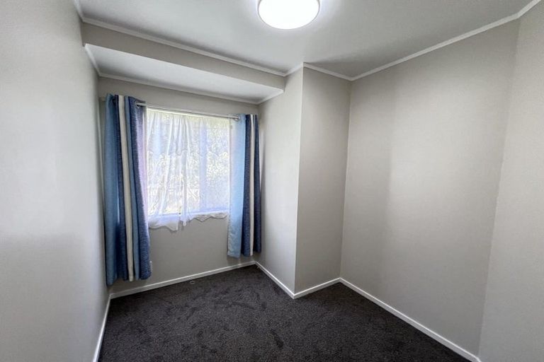 Photo of property in 35a Fairdene Avenue, Henderson, Auckland, 0610
