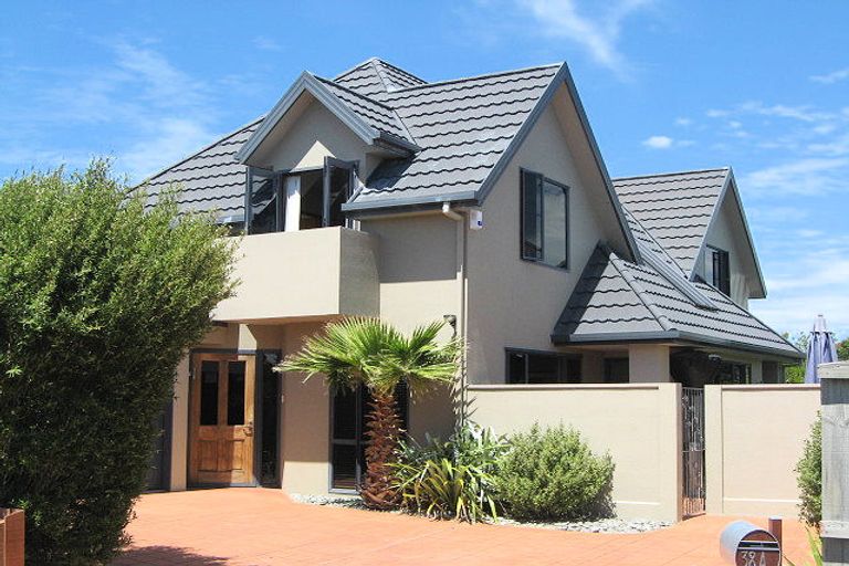 Photo of property in 2/38 Aston Drive, Waimairi Beach, Christchurch, 8083