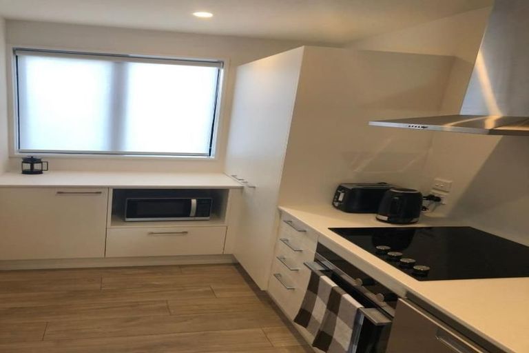 Photo of property in 3/255 Kilmore Street, Christchurch Central, Christchurch, 8011