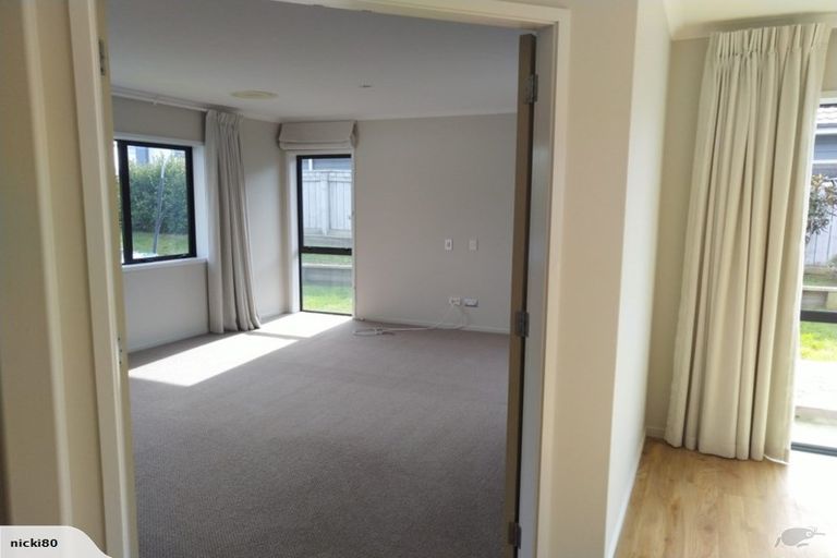 Photo of property in 23 Kahurangi Heights, Aotea, Porirua, 5024