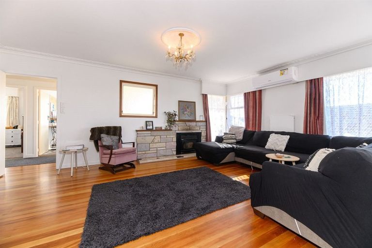 Photo of property in 135 Coronation Road, Hillcrest, Auckland, 0627