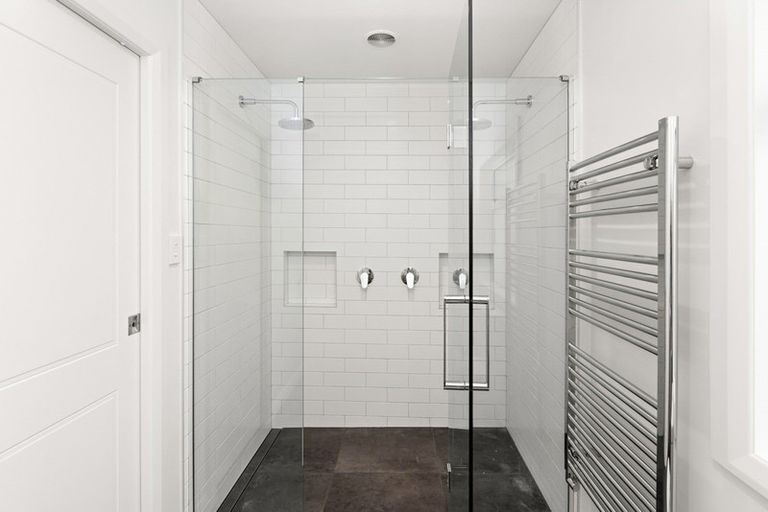 Photo of property in 101 Chaucer Road, Hospital Hill, Napier, 4110