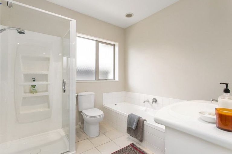 Photo of property in 69 Jeffreys Road, Fendalton, Christchurch, 8052