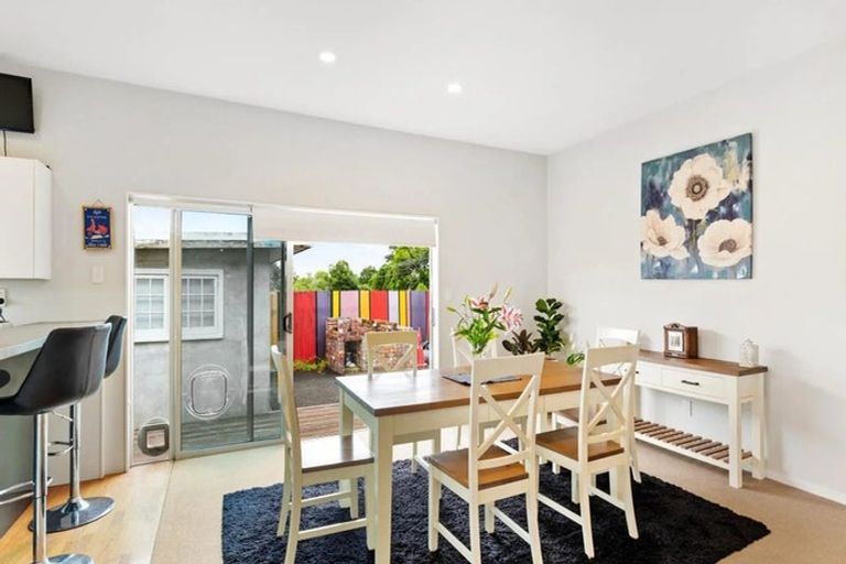 Photo of property in 86 Trig Road, Whenuapai, Auckland, 0618