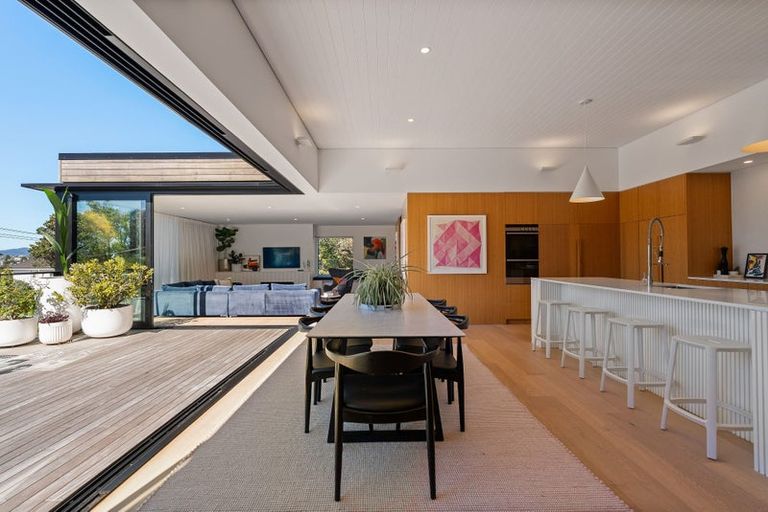 Photo of property in 3 Homewood Avenue, Karori, Wellington, 6012