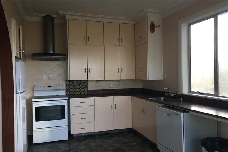 Photo of property in 76 Ravenswood Road, Saint Clair, Dunedin, 9012