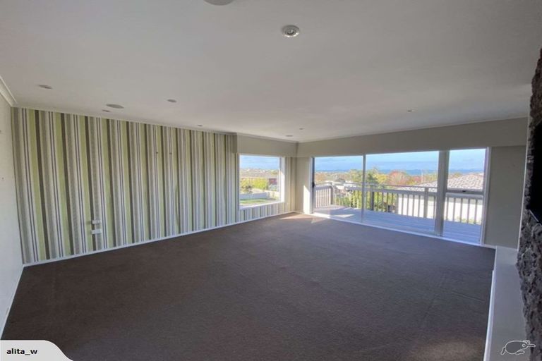 Photo of property in 86 Glamorgan Drive, Torbay, Auckland, 0630