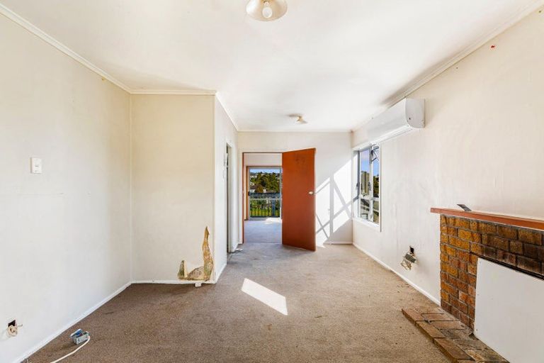 Photo of property in 145 Rosier Road, Glen Eden, Auckland, 0602