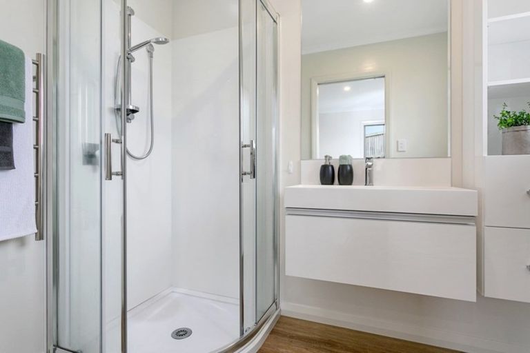 Photo of property in 9 Clifford Close, Leamington, Cambridge, 3432