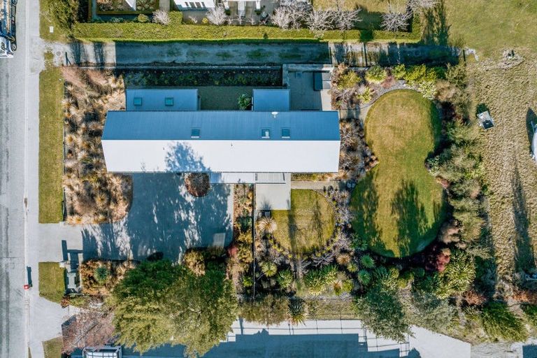 Photo of property in 168a Beacon Point Road, Wanaka, 9305