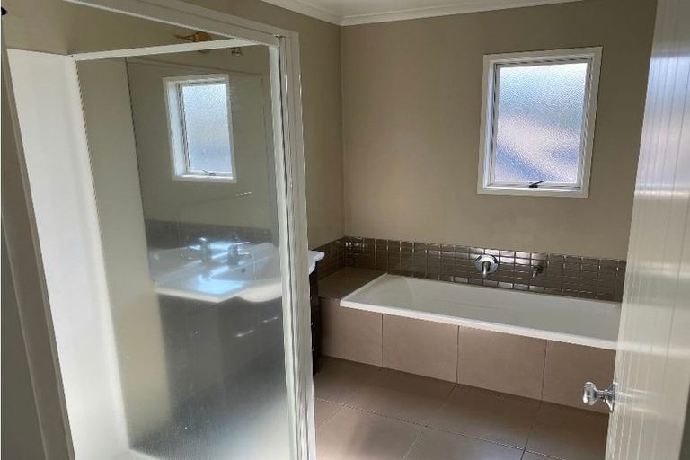 Photo of property in 145 Landing Drive, Pyes Pa, Tauranga, 3112