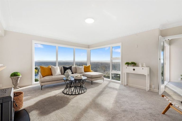 Photo of property in 97 Dyers Pass Road, Cashmere, Christchurch, 8022