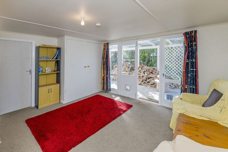Photo of property in 1 Oriel Place, Levin, 5510