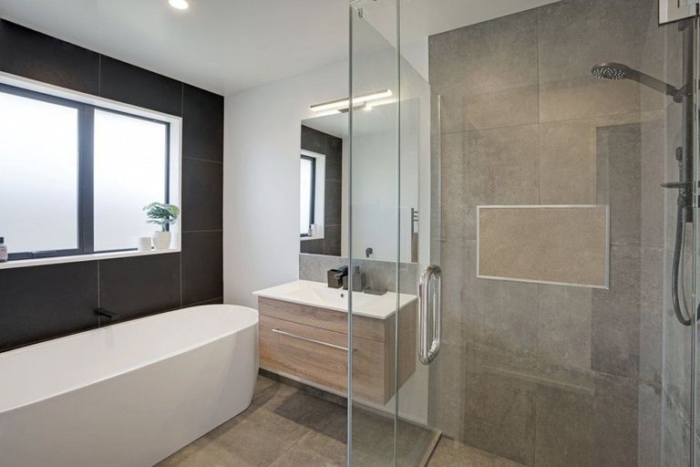 Photo of property in 129 Townsend Road, Rangiora, 7400