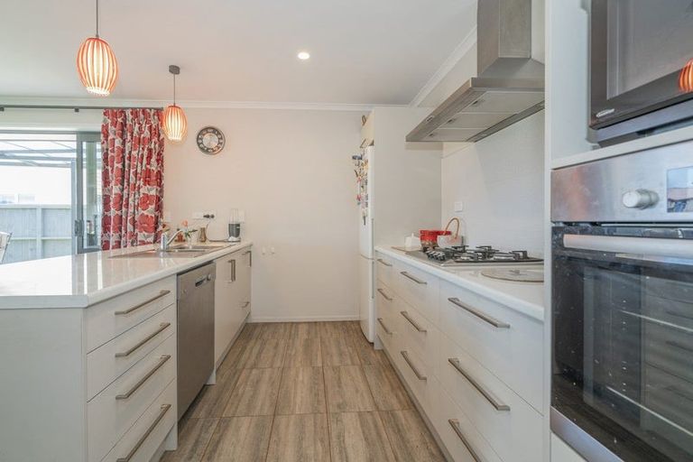 Photo of property in 20 Aquila Drive, Whitianga, 3510