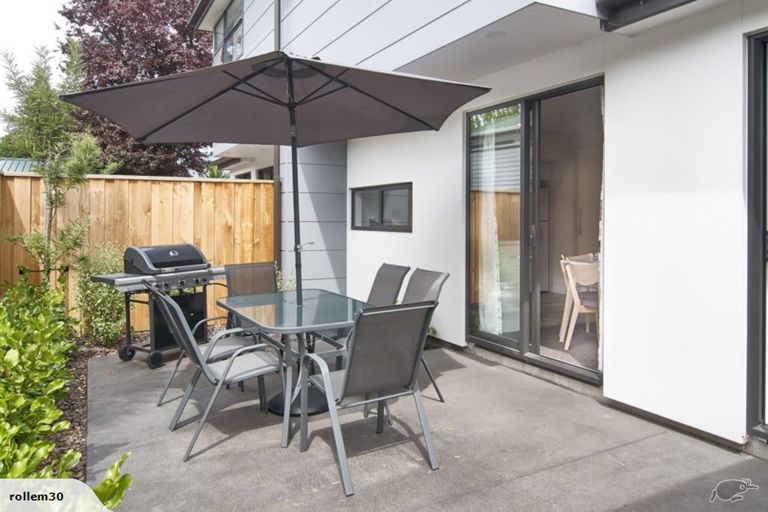 Photo of property in 40c Hutcheson Street, Sydenham, Christchurch, 8023