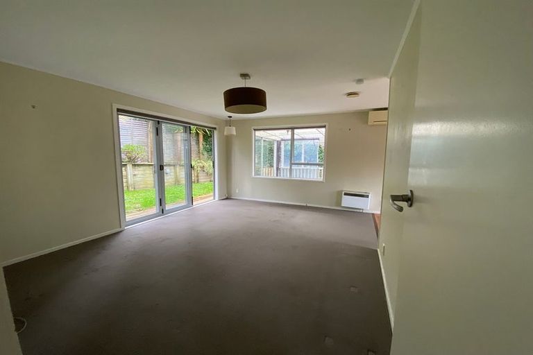 Photo of property in 10 Airey Place, Torbay, Auckland, 0630