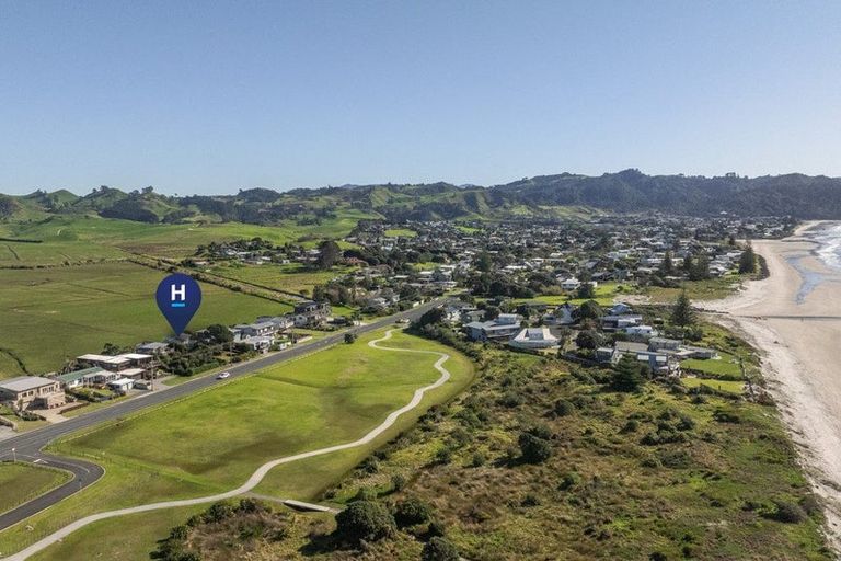 Photo of property in 116 Seaforth Road, Waihi Beach, 3611