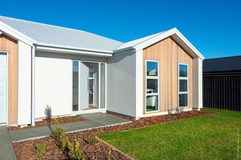 Photo of property in 10 Thomas Rickerby Road, Halswell, Christchurch, 8025