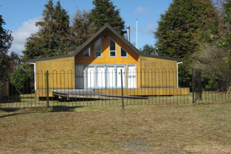 Photo of property in 25 Oruatua Avenue, Tauranga Taupo, Turangi, 3382