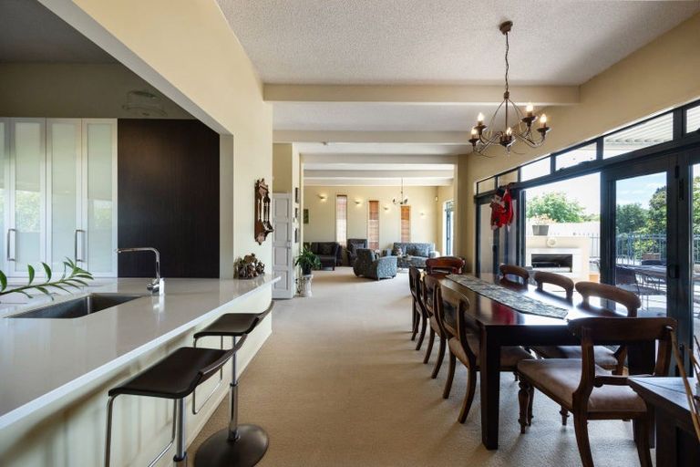 Photo of property in 10 Grassy Downs Place, St Andrews, Hamilton, 3200