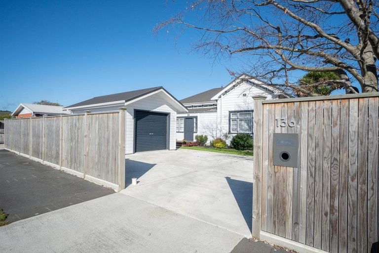 Photo of property in 136 Heretaunga Street, Palmerston North, 4414