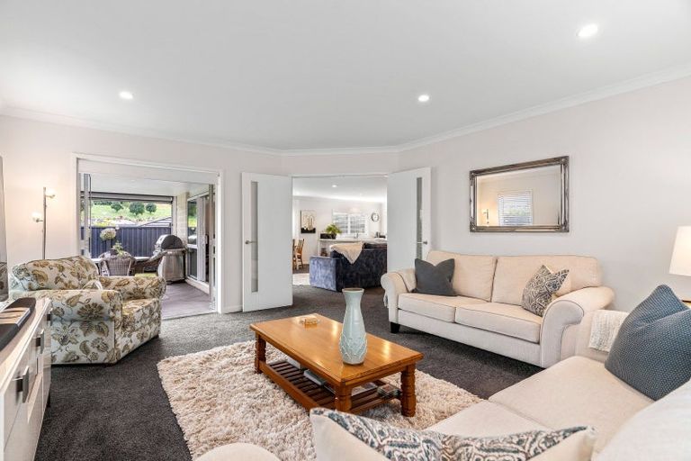 Photo of property in 27 Lynley Park Drive, Omokoroa, 3114