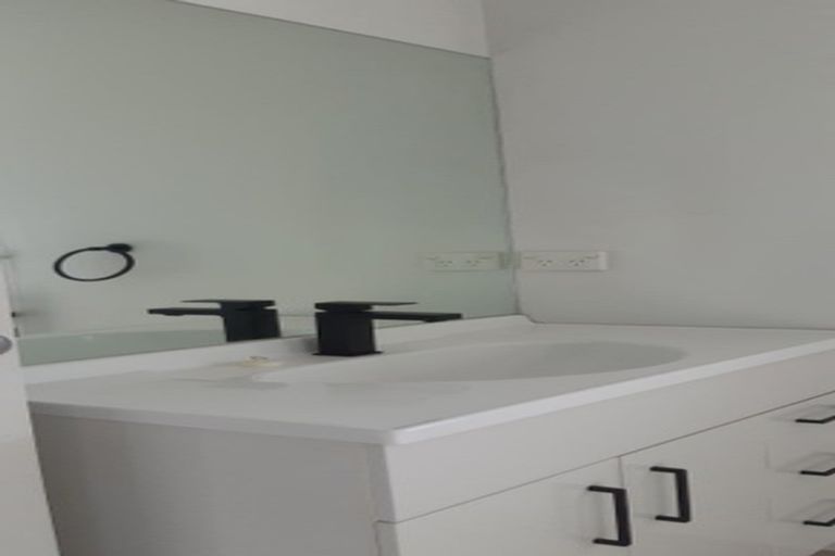 Photo of property in 61 Northboro Road, Belmont, Auckland, 0622