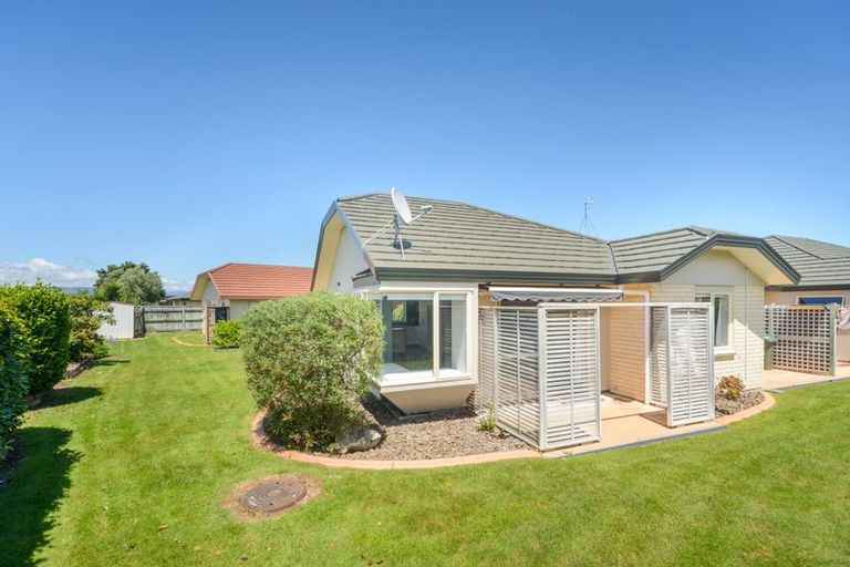 Photo of property in 9 Foxtail Fern, Kelvin Grove, Palmerston North, 4414