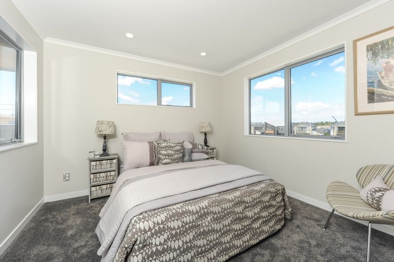 Photo of property in 36 Lockheed Street, Hobsonville, Auckland, 0618