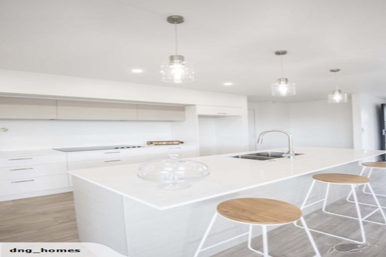 Photo of property in 134 Kupe Drive, Whitianga, 3510