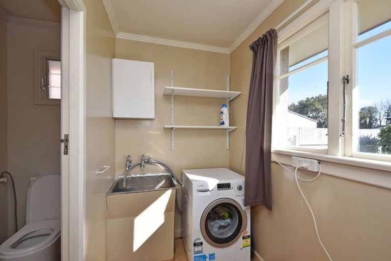 Photo of property in 16 Herriot Street, Richmond, Invercargill, 9810