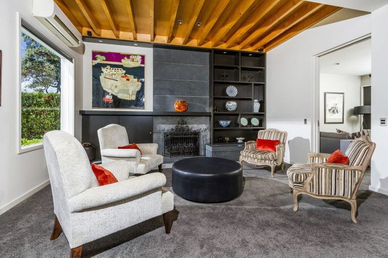 Photo of property in 54 Seacliffe Avenue, Belmont, Auckland, 0622