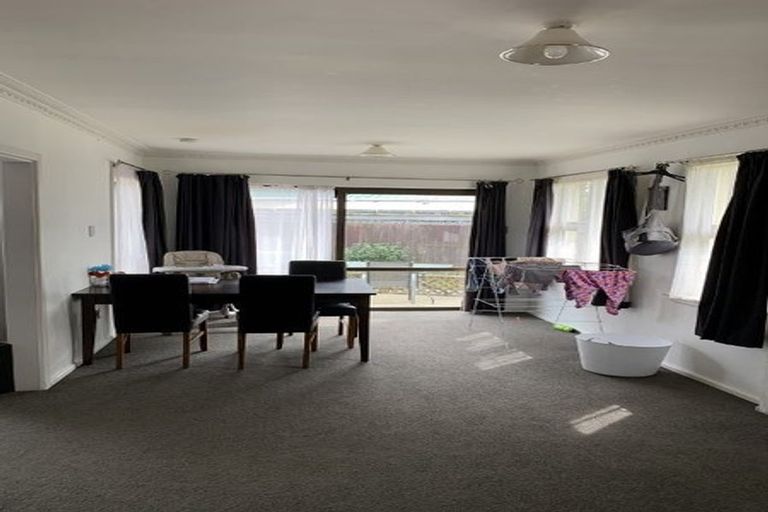 Photo of property in 68 Greendale Avenue, Avonhead, Christchurch, 8042