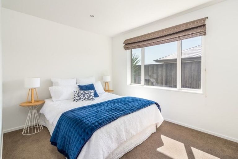 Photo of property in 16 Puaka Street, Pegasus, 7612