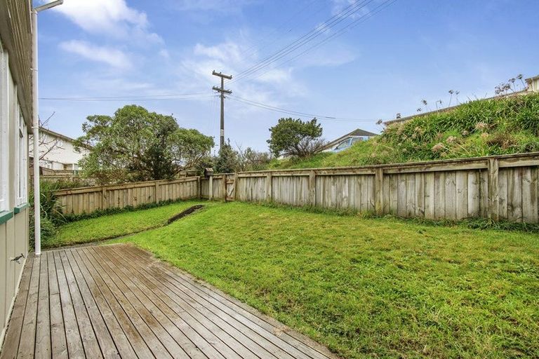 Photo of property in 30 Roberts Street, Tawa, Wellington, 5028