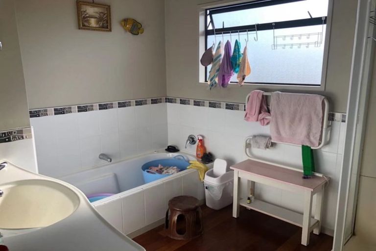 Photo of property in 16 Meridian Place, Flagstaff, Hamilton, 3210