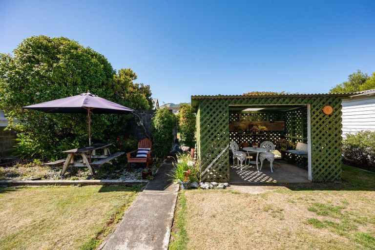 Photo of property in 18 Herbert Street, Richmond, 7020