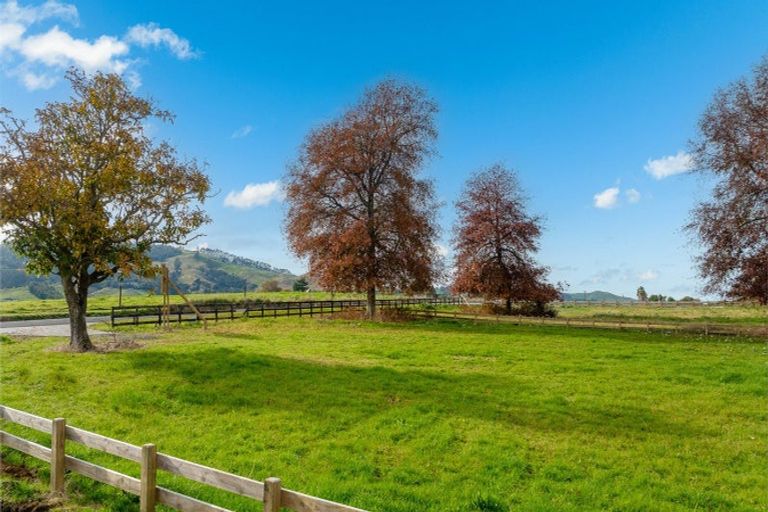 Photo of property in 35 Fencourt Road, Cambridge, 3496