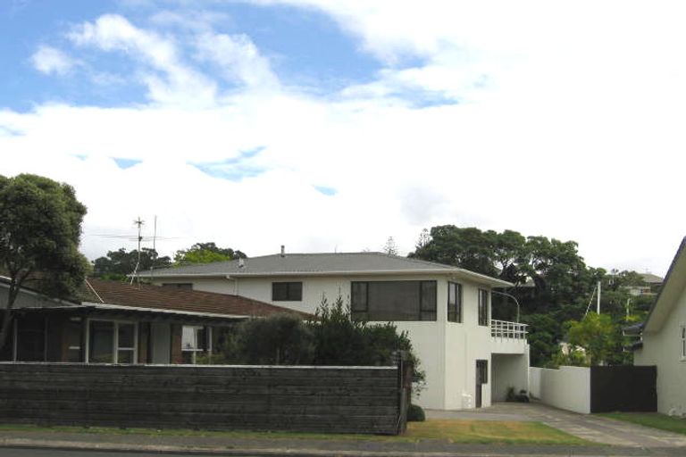 Photo of property in 2/8 Craig Road, Milford, Auckland, 0620