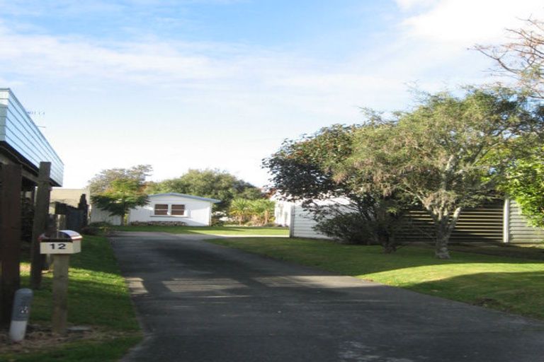 Photo of property in 12 Chestnut Grove, Tairua, 3508