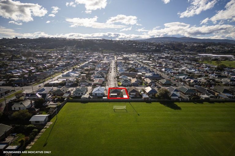 Photo of property in 253 Macandrew Road, Forbury, Dunedin, 9012