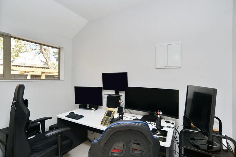 Photo of property in 34 Oregon Place, Burwood, Christchurch, 8061