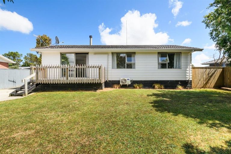 Photo of property in 24 Fergusson Street, Marton, 4710