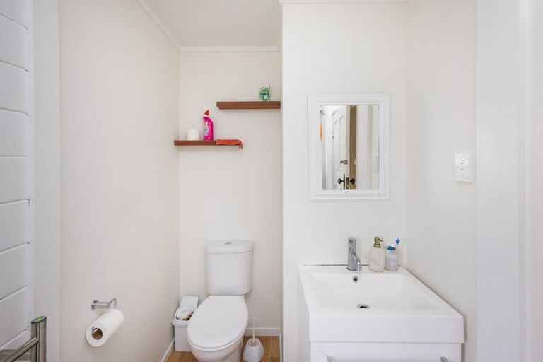 Photo of property in 527 Ferguson Street, Palmerston North, 4410